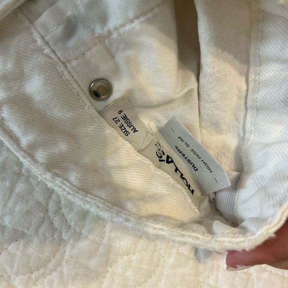 Rolla’s Duster White Shorts - Picture 6 of 6